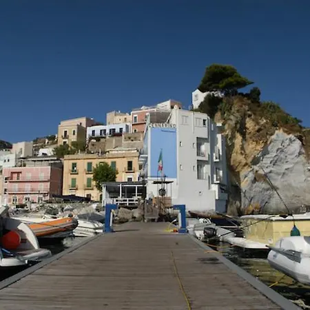 Hotel Gennarino A Mare Ponza