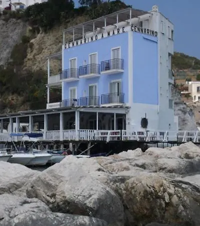 Gennarino A Mare 3*